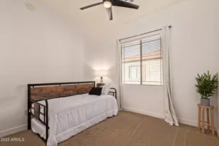 42424 N Gavilan Peak Pkwy, Anthem, AZ 85086 - Photo 17