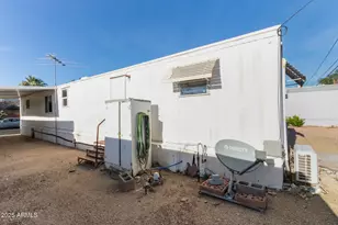 10401 N Cave Creek Rd, Phoenix, AZ 85020 - Photo 19