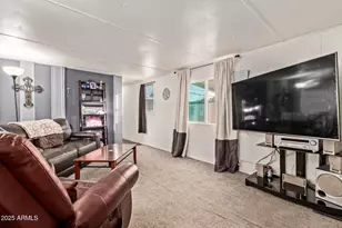 10401 N Cave Creek Rd, Phoenix, AZ 85020 - Photo 7