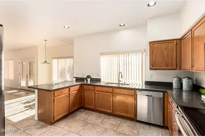 431 W Calle De Caballos Street, Tempe, AZ 85284 - Photo 13