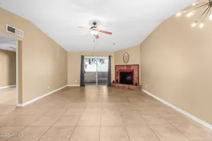 3033 N 37th St, Phoenix, AZ 85018 - Photo 9