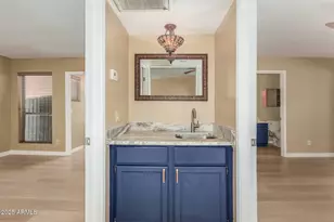 3033 N 37th St, Phoenix, AZ 85018 - Photo 13