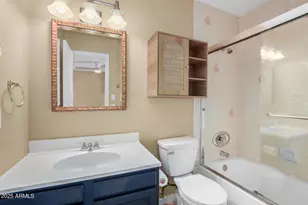 3033 N 37th St, Phoenix, AZ 85018 - Photo 17