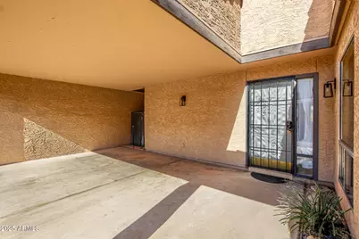 3033 N 37th Street #9, Phoenix, AZ 85018 - Photo 5