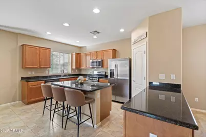 6710 S Seton Avenue, Gilbert, AZ 85298 - Photo 11