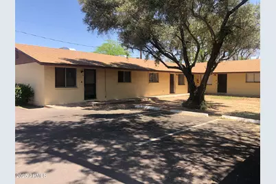 520 W Clark Street #8, Mesa, AZ 85201 - Photo 1