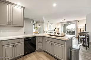 15802 N 71st St, Scottsdale, AZ 85254 - Photo 9