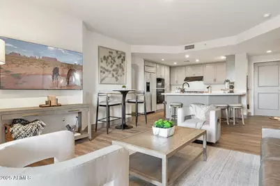 15802 N 71st Street #313, Scottsdale, AZ 85254 - Photo 3