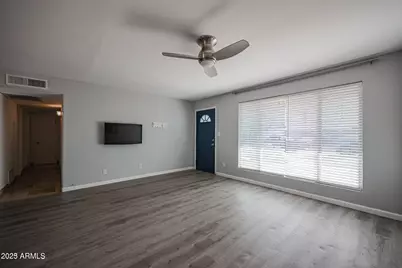 7814 E Cypress Street, Scottsdale, AZ 85257 - Photo 5