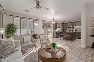 563 E Krista Way, Tempe, AZ 85284 - Photo 17