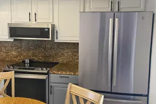 2838 E Beck Ln, Phoenix, AZ 85032 - Photo 3