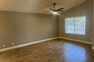 1052 N Hudson Pl, Chandler, AZ 85225 - Photo 3