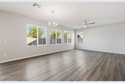 6568 N 15th Drive, Phoenix, AZ 85015 - Photo 5