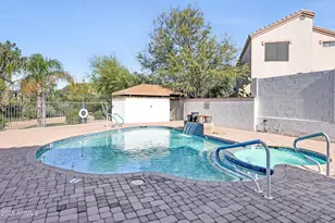 2950 W Louise Dr, Phoenix, AZ 85027 - Photo 35