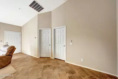 2950 W Louise Drive #206, Phoenix, AZ 85027 - Photo 5