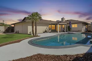 4623 W Echo Ln, Glendale, AZ 85302 - Photo 9