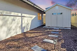 4623 W Echo Ln, Glendale, AZ 85302 - Photo 19