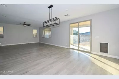 17663 W Straight Arrow Lane, Surprise, AZ 85387 - Photo 9