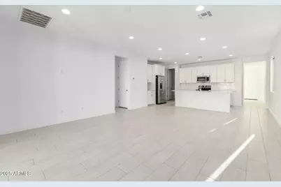 18582 E Helian Drive, Gold Canyon, AZ 85118 - Photo 9