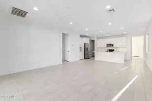 18582 E Helian Dr, Gold Canyon, AZ 85118 - Photo 9