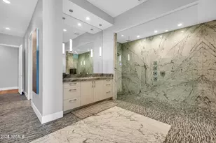 2 Biltmore Estate, Phoenix, AZ 85016 - Photo 13