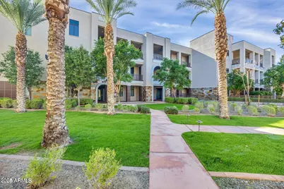 2 Biltmore Estate #109, Phoenix, AZ 85016 - Photo 33