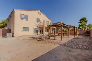 23419 W Hopi St, Buckeye, AZ 85326 - Photo 43