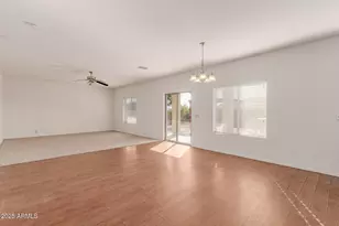 23419 W Hopi St, Buckeye, AZ 85326 - Photo 9