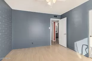 2302 W Berridge Ln, Phoenix, AZ 85015 - Photo 23