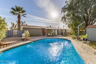 2302 W Berridge Ln, Phoenix, AZ 85015 - Photo 1