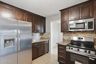 2125 E Sweetwater Ave, Phoenix, AZ 85022 - Photo 5