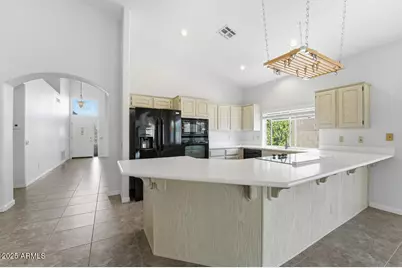 10545 E Halley Drive, Sun Lakes, AZ 85248 - Photo 9