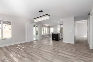 7784 W Sierra Vista Dr, Glendale, AZ 85303 - Photo 9