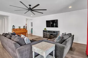 9821 E Supernova Dr, Mesa, AZ 85212 - Photo 19