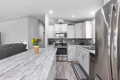 1363 N Plaza Drive #9, Apache Junction, AZ 85120 - Photo 9