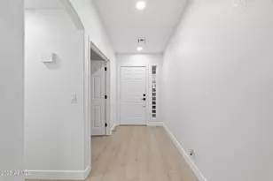 11526 E Mendoza Ave, Mesa, AZ 85209 - Photo 3