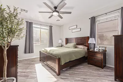 613 E Navajo Trail, San Tan Valley, AZ 85143 - Photo 5