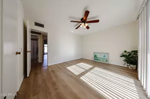 12890 N 99th Dr, Sun City, AZ 85351 - Photo 9