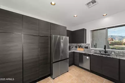 10607 E Hillside Mine Court, Gold Canyon, AZ 85118 - Photo 11