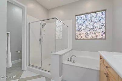 2925 W Donatello Drive, Phoenix, AZ 85086 - Photo 51