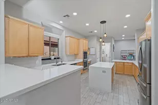 2925 W Donatello Dr, Phoenix, AZ 85086 - Photo 29