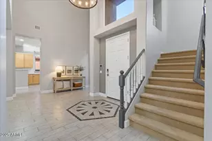 2925 W Donatello Dr, Phoenix, AZ 85086 - Photo 13