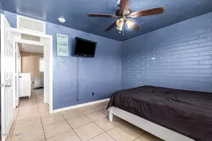 3049 N 53rd Dr, Phoenix, AZ 85031 - Photo 21