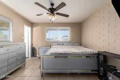 3049 N 53rd Drive, Phoenix, AZ 85031 - Photo 15