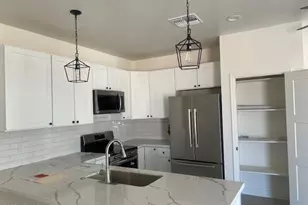 15988 S Yava Rd, Arizona City, AZ 85123 - Photo 11