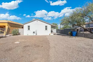402 W Wier Ave, Phoenix, AZ 85041 - Photo 3