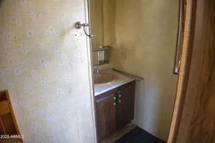 16071 S Yavapai Dr, Mayer, AZ 86333 - Photo 19