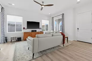 2142 W Hide Trl, Phoenix, AZ 85085 - Photo 7