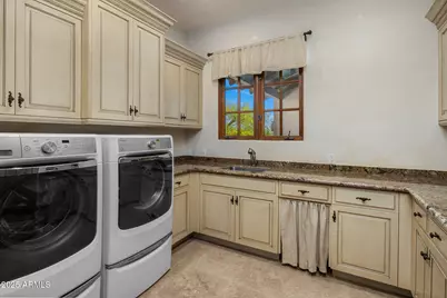 6000 N Palo Cristi Road, Paradise Valley, AZ 85253 - Photo 31