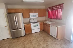 10530 W Louise Dr, Peoria, AZ 85383 - Photo 9